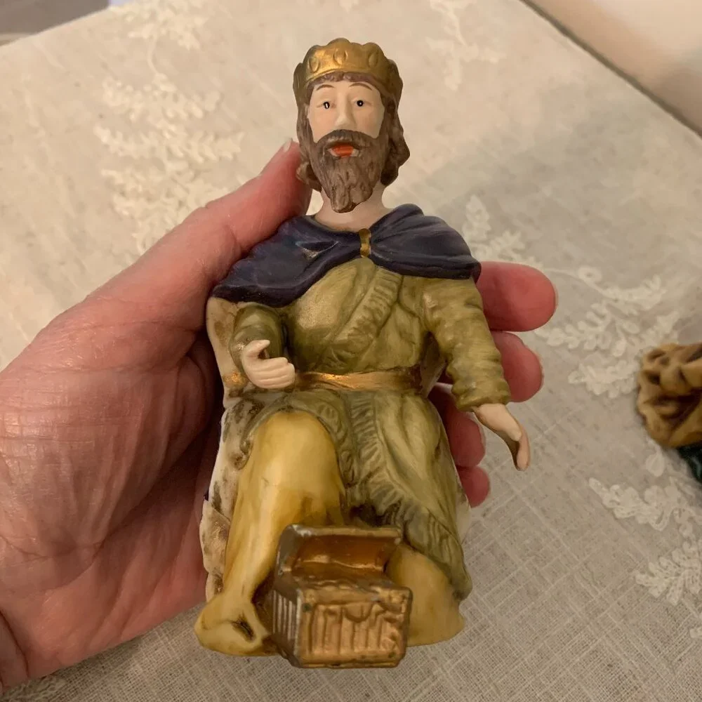3 Wise Men Nativity Replacement Figurines Beautiful Vintage Hand Painted